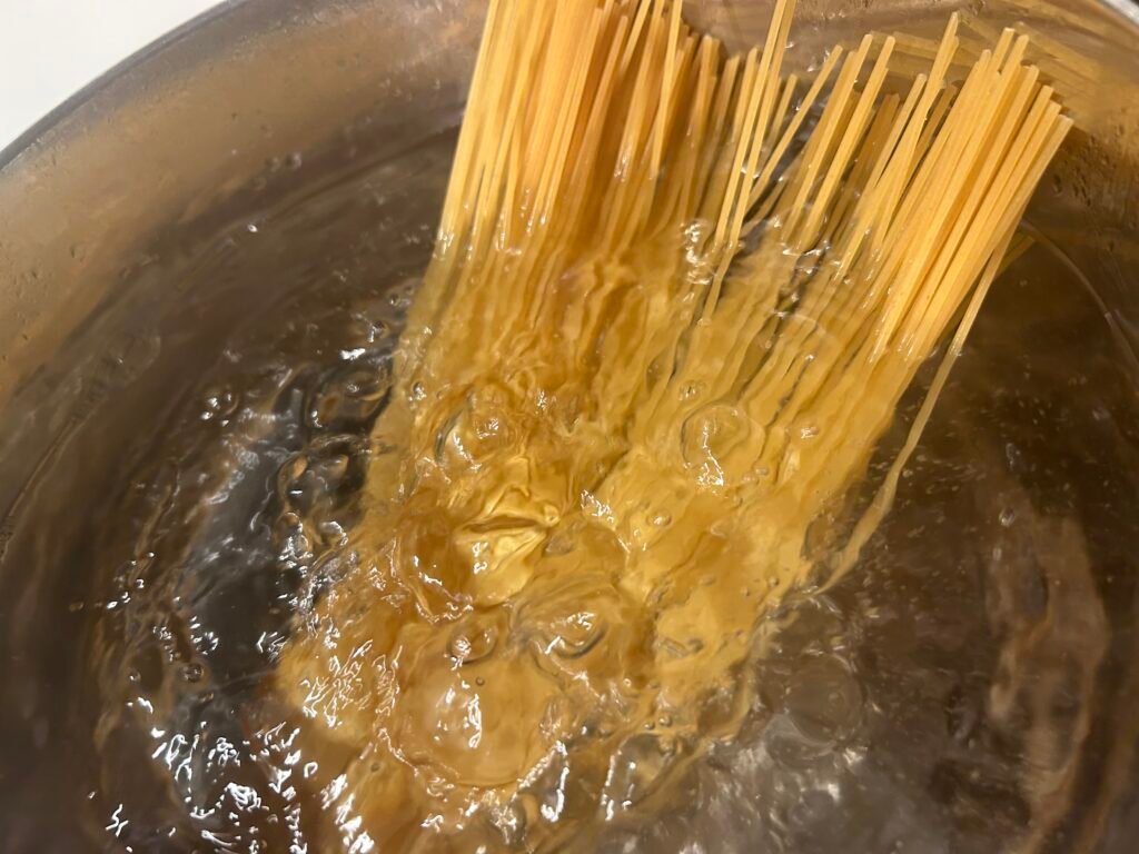 Spaghetti kochen