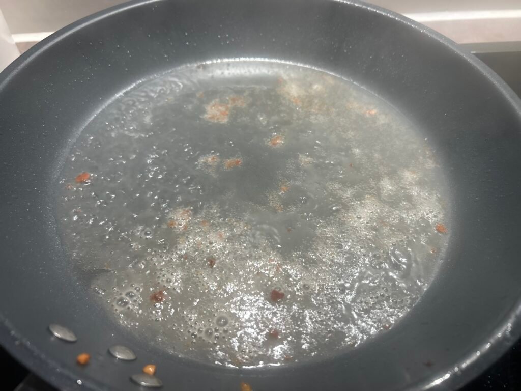 Pfanne mit Bratensatz